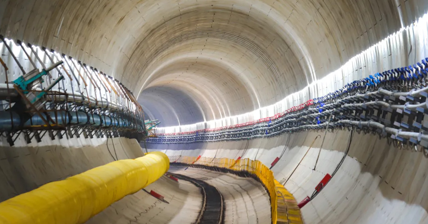 到站，T3航站楼站！上海南汇支线“超级盾构”顺利接收